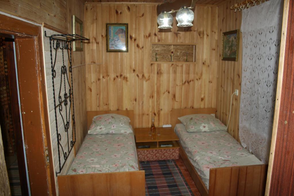 Садиба Під Гострою 즈데니에보 외부 사진